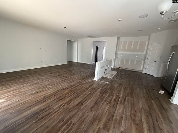 3rd image of 338 Silver Anchor Dr