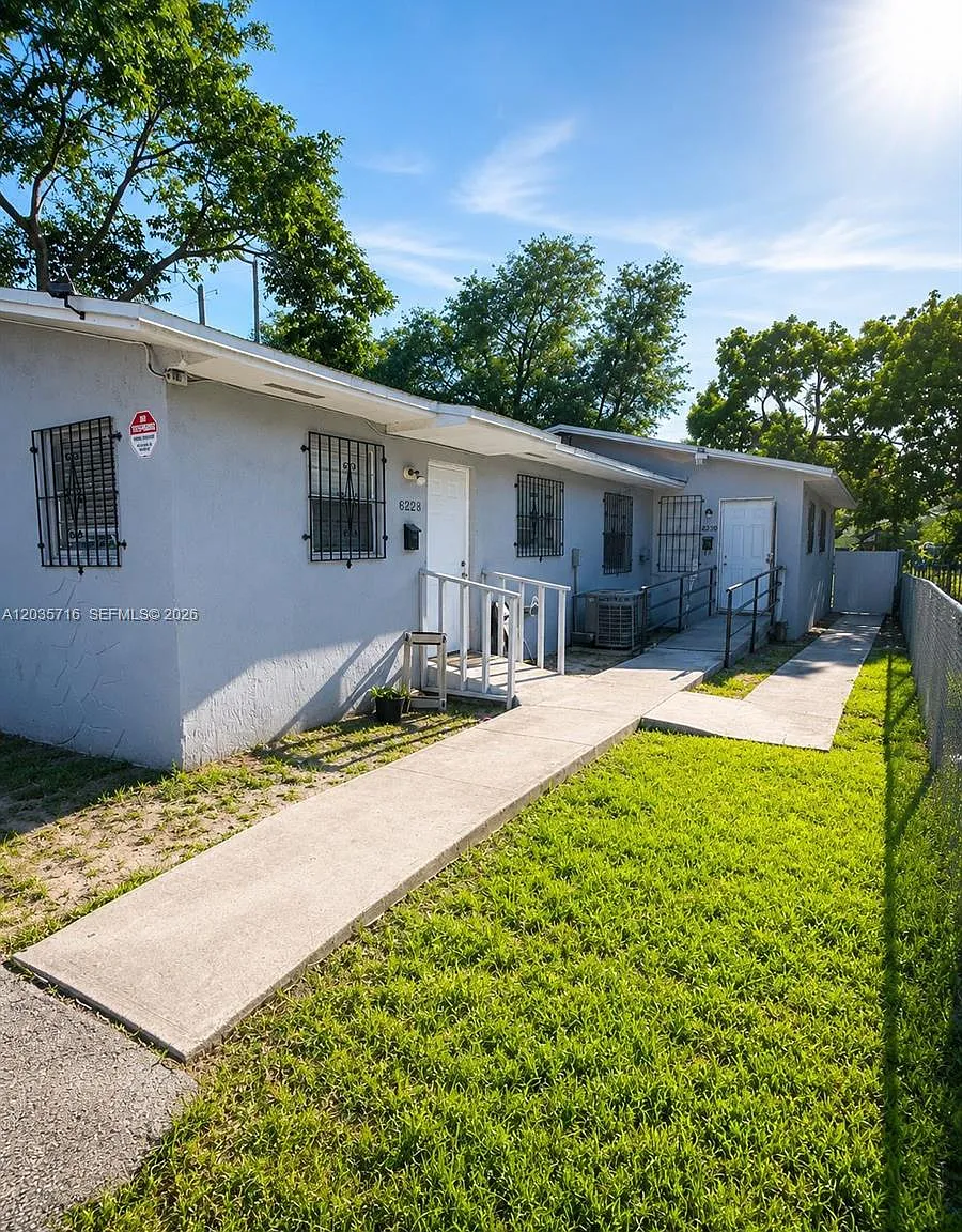 Gordon Dale Pk — Photo 2