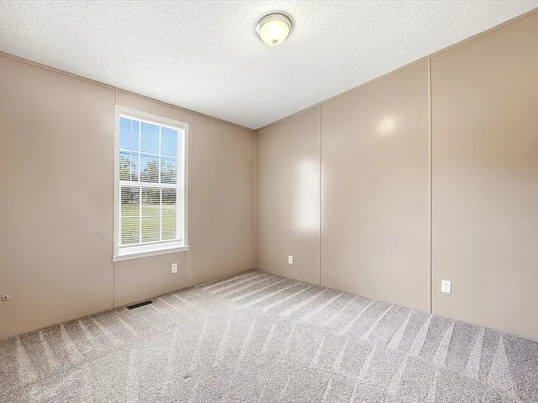 410 County Road 3823 — Photo 24