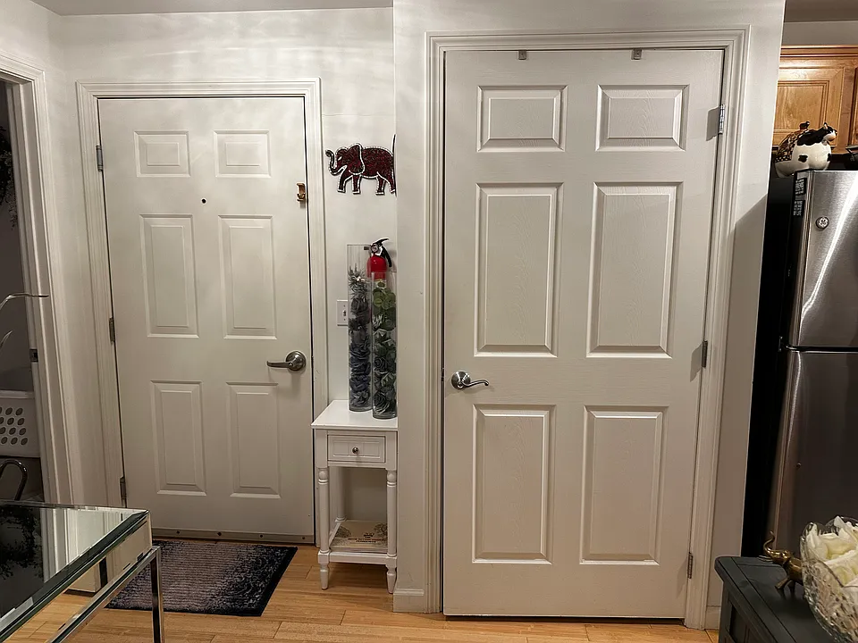 101 Eldredge St #107