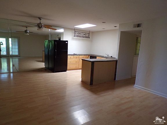 3rd image of 1222 N Sunflower Cir