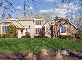 5247 Hilltop Rd, Long Grove, IL 60047