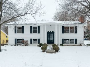7243 Willow Ln N, Brooklyn Center, MN 55430