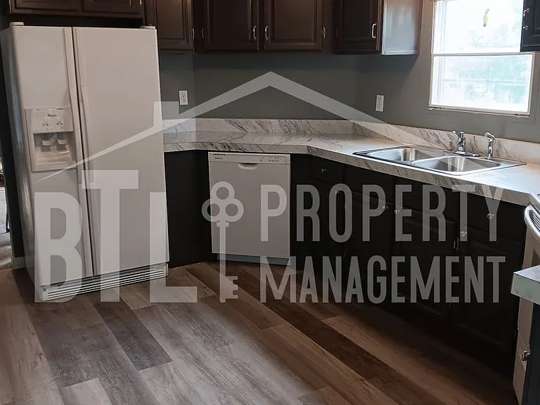 222 Meadow Hills Ln — Photo 6