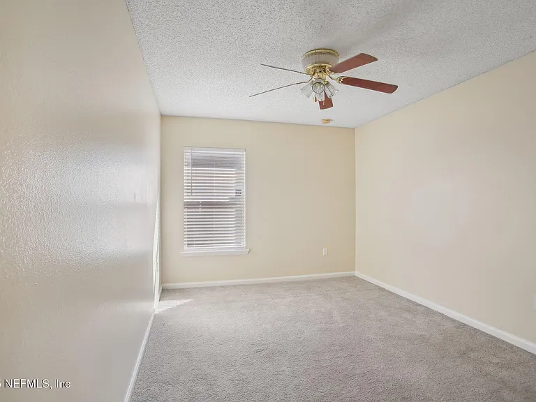 2346 Adams Lake Blvd — Photo 25