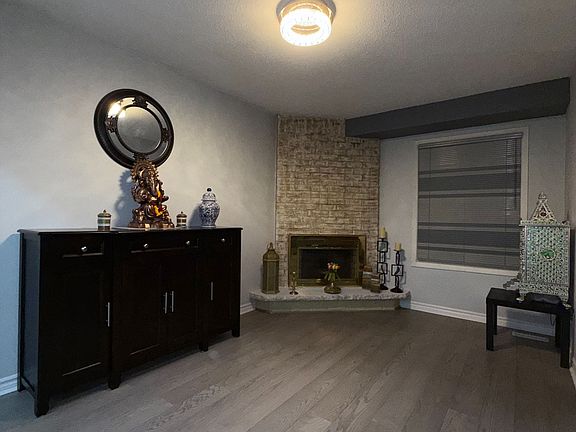 5th image of 163 Mabley Cres