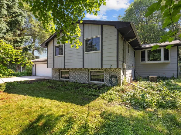 1102 10th Ave, Newport, MN 55055