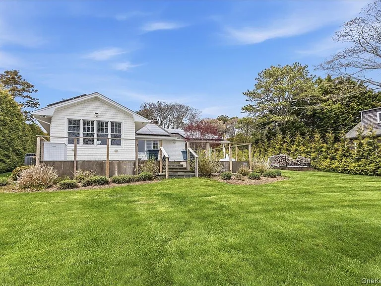 15 Gardners Ln — Photo 22
