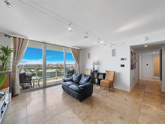 3rd image of 650 West Ave APT 1208