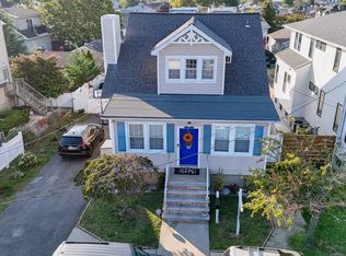 1041 Stonewall Ln #1, Secaucus, NJ 07094