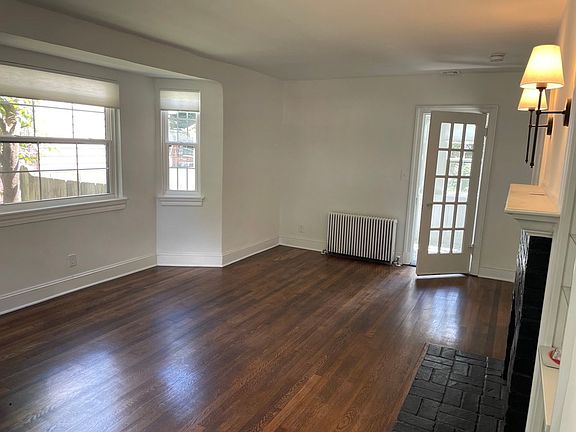4th image of 4509 Fitzhugh Ave
