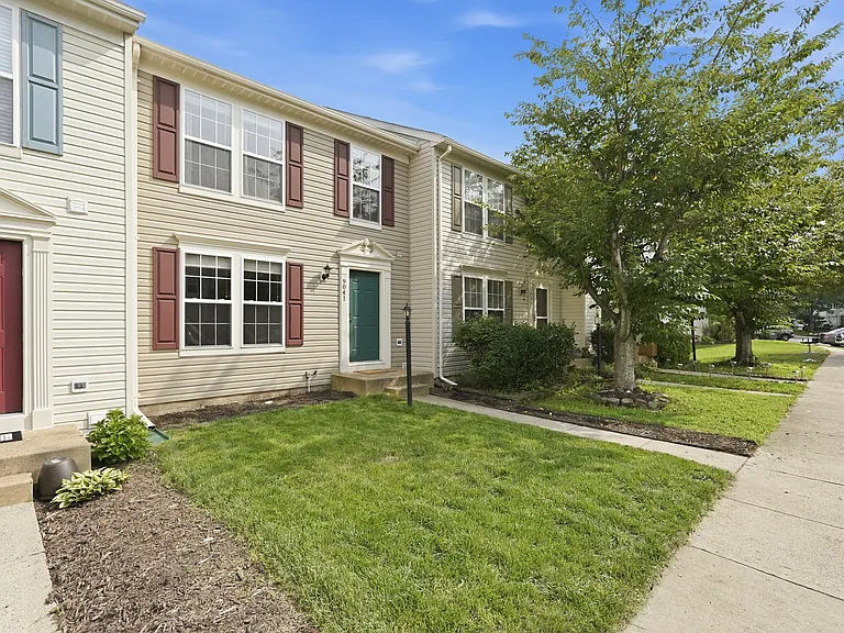 9041 Falcon Glen Ct — Photo 25