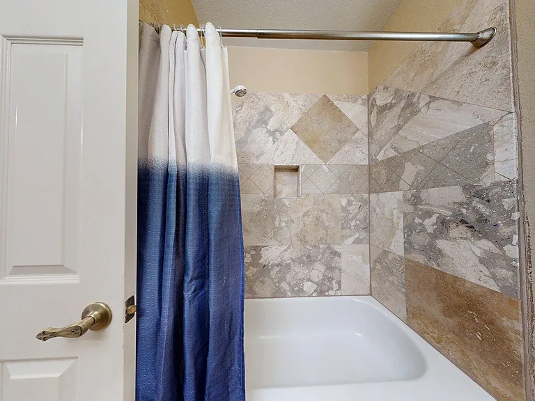 10575 E Mission Ln — Photo 12