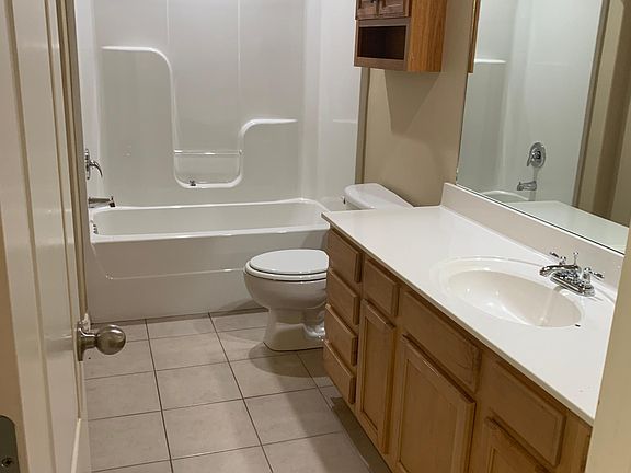 4th image of 220 Copper Oaks Dr #220