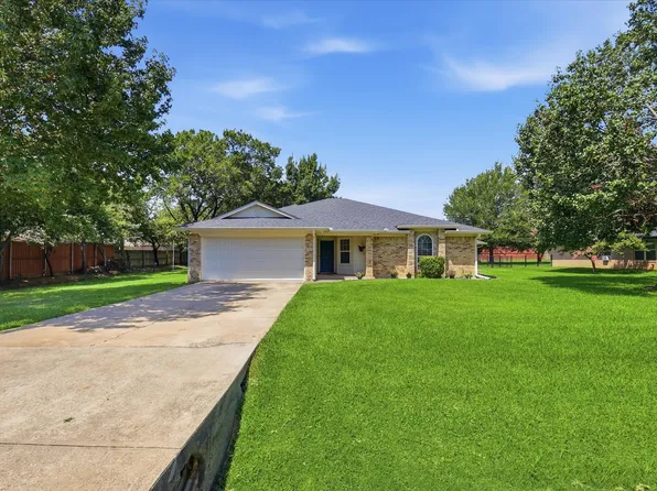 405 Lantern Ridge Dr, Mansfield, TX 76063