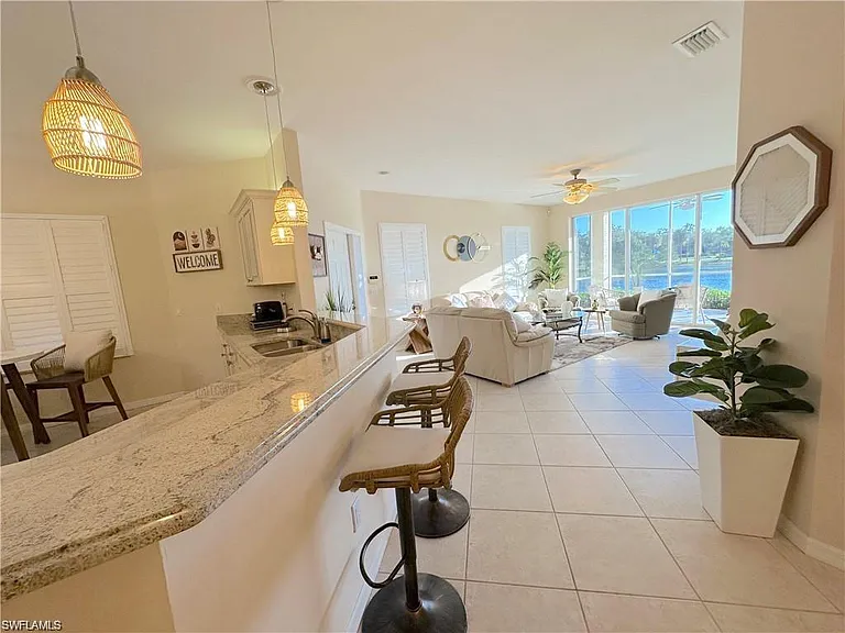 20150 Seagrove St #2701 — Photo 15