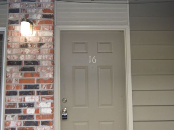 5th image of 1649 NE Barberry Dr APT 16