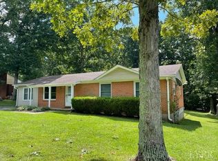 372 Briar Cliff Cir, Lynchburg, VA