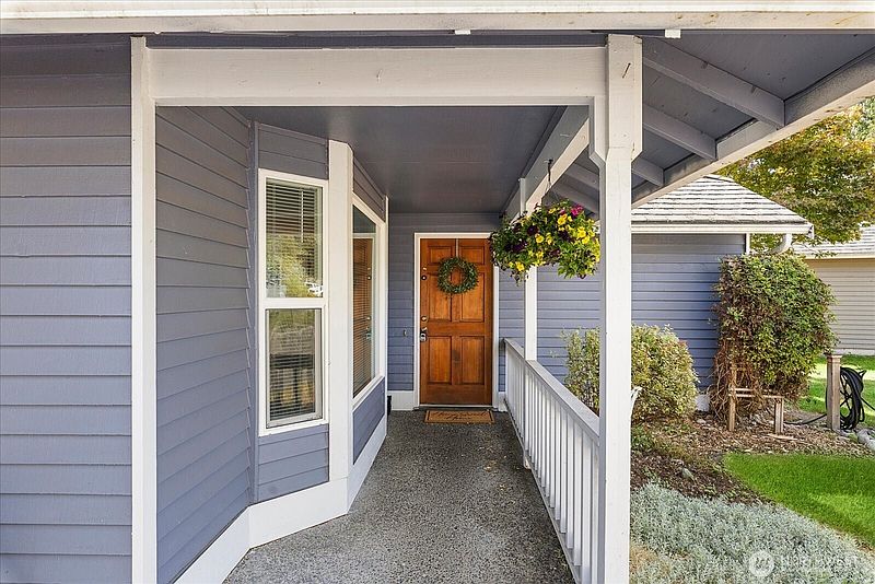4th image of 16721 6th Avenue SE