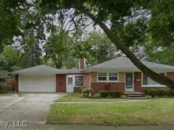 32473 Sheridan St, Garden City, MI 48135