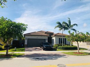 11703 SW 235th St, Miami, FL 33032