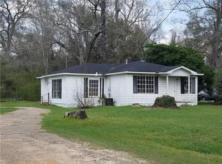 441 Dead Lake Rd, Creola, AL 36525