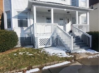 1415 Olivewood Ave, Lakewood, OH 44107