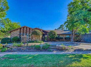 9 Rustic Hills St, Norman, OK 73072