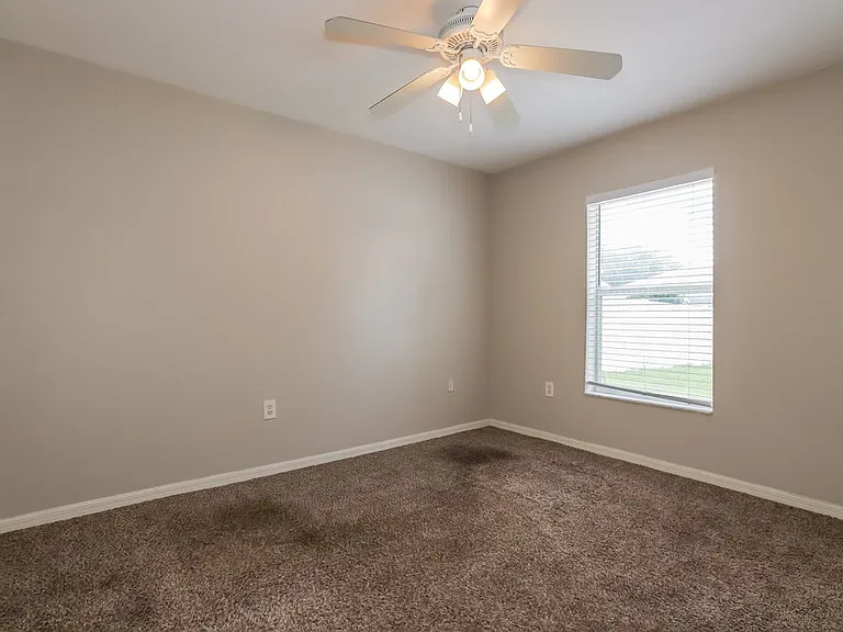 10326 Summerview Cir — Photo 13