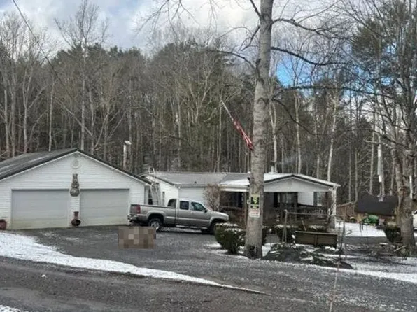 2600 Whiteoak Creek Rd, Athens, WV 24712