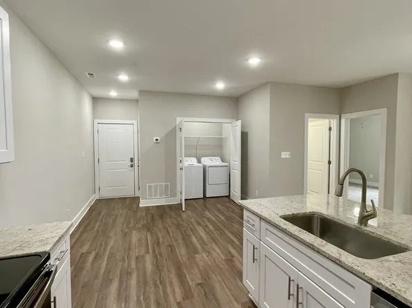 325 English Commons Dr, Lynchburg, VA 24501