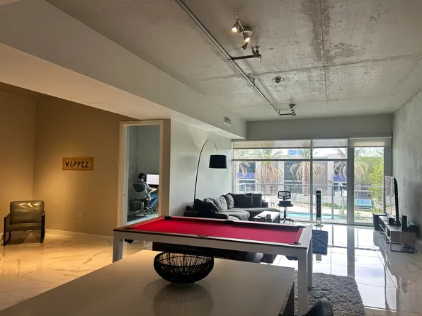 353 Bonneville Ave, Las Vegas, NV