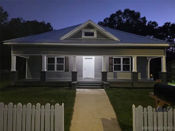 1032 E Eufaula St, Ozark, AL 36360