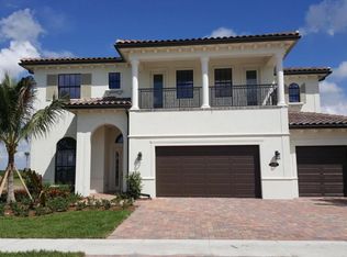 9155 Grand Prix Ln, Boynton Beach, FL 33472
