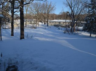 16 & 17 9th St, Eau Claire, WI 54703