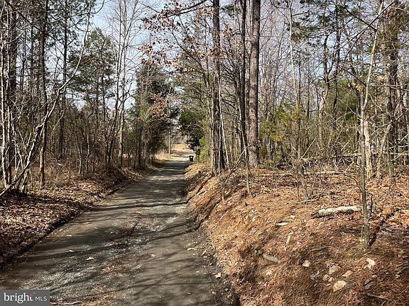 2nd image of Future Oak Ln