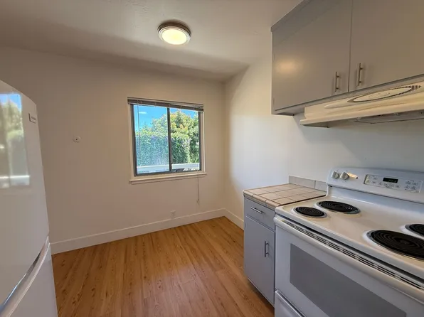 3138 California St APT 2, Berkeley, CA 94703