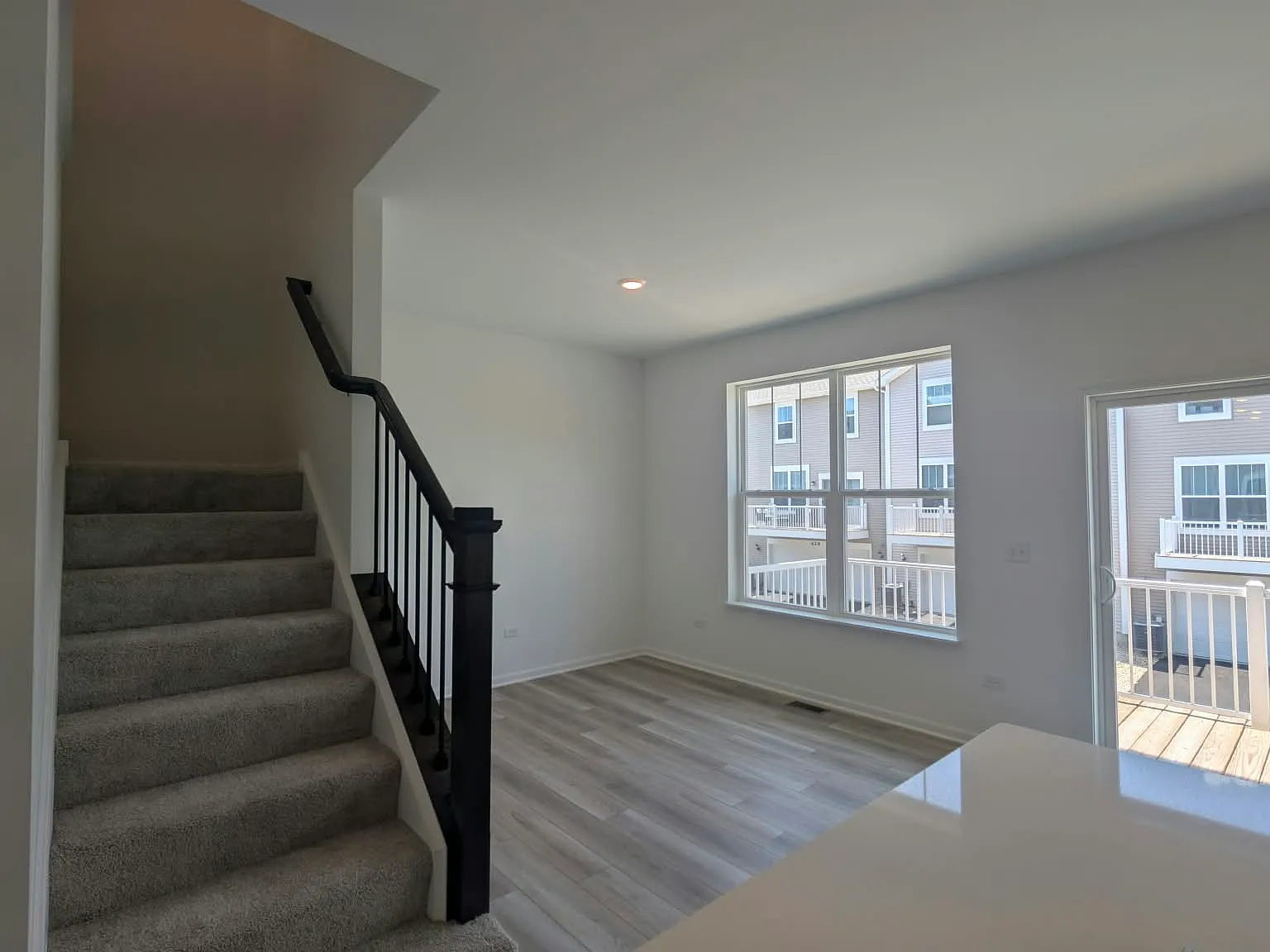 3 bed, 1764 sqft, $3,250 — Photo 4