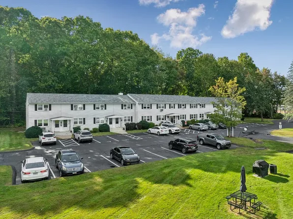 Fox Hill Commons