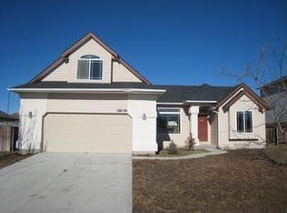 3806 E Wicklow Ave, Nampa, ID 83686