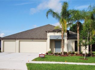 136 Red Maple Burl Cir, Debary, FL 32713