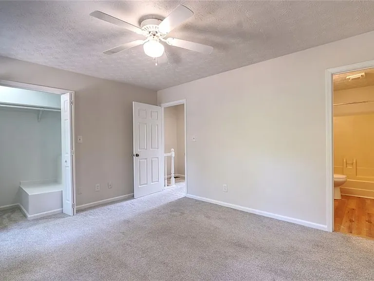 587 Wedgewood Dr — Photo 9