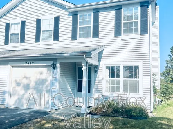 2842 Cedar Glade Dr, Naperville, IL 60564