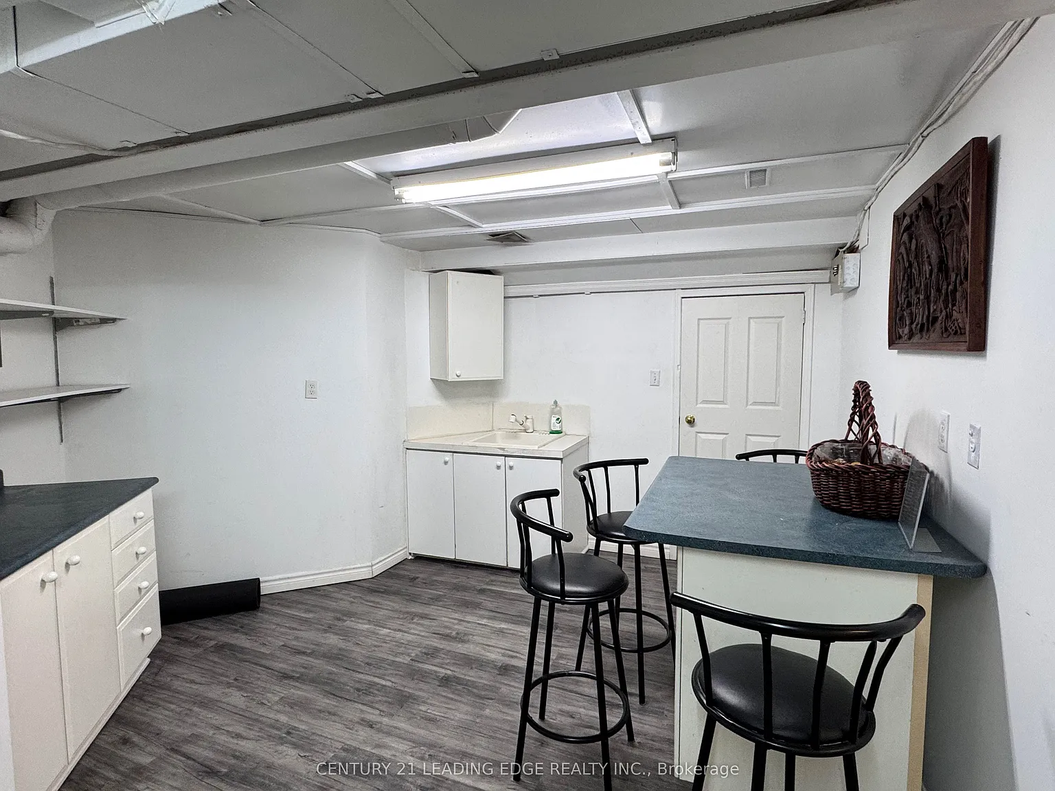 1 bed, $2,000 — Photo 4