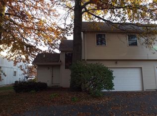 4134 Rodeo Dr, Sylvania, OH 43560