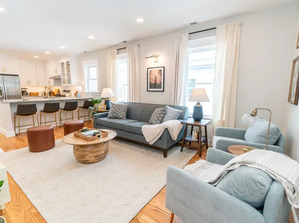 31 Sheldon Ter Unit 2, New Haven, CT 06511