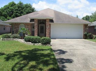 3918 Sunny Manor Cir, Milton, FL 32583