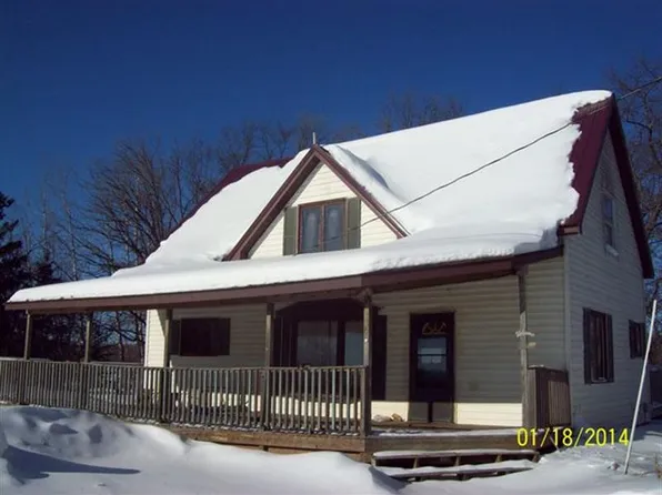 9968 330th St, Onamia, MN 56359