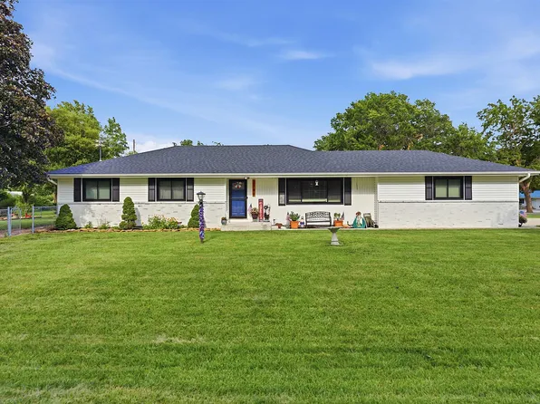 2744 SE Faxon Dr, Topeka, KS 66605
