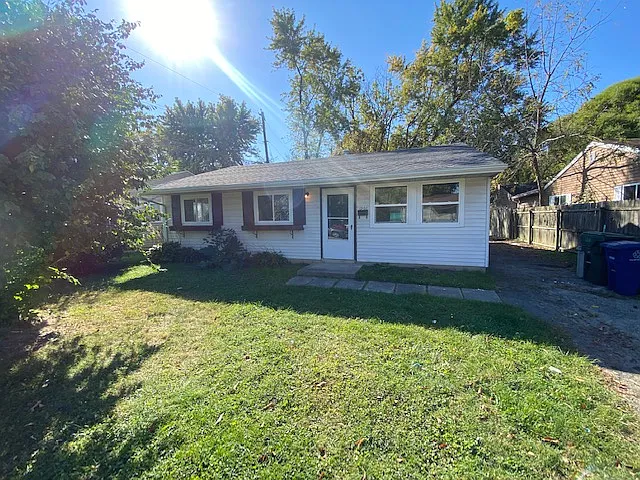 1291 Coe Dr photo 1